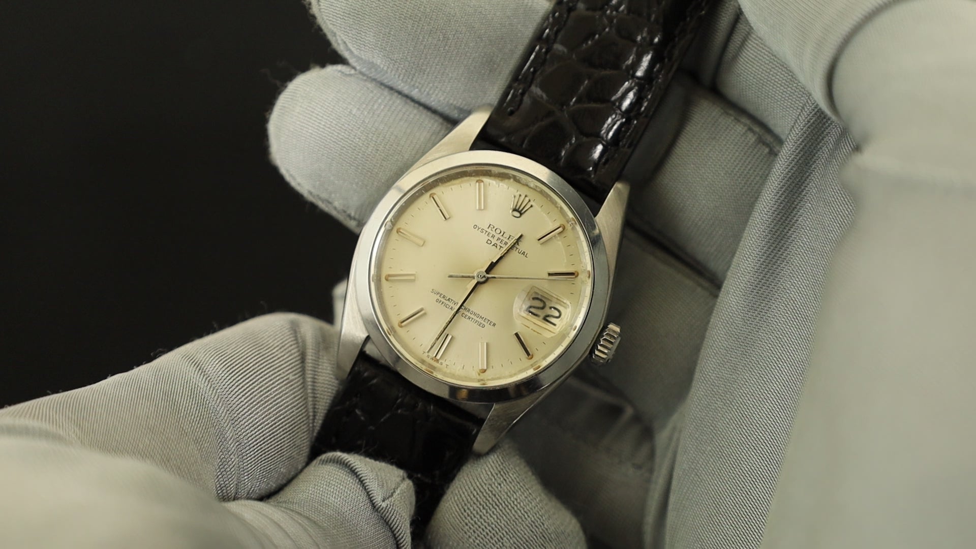 年始特別価格！！　ロレックス  ROLEX オイスターパーペチュアル デイト 自動巻き SS ブルー文字盤 飛びアラビア 15200 U番　堺市　石津 ロレックス オイスターパーペチュアルデイト 1500 自動巻き Cal.1570