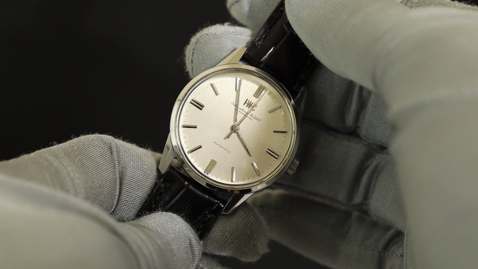 IWC オールドインター ラウンド 自動巻き Cal.C.854B SS 革 社外尾錠