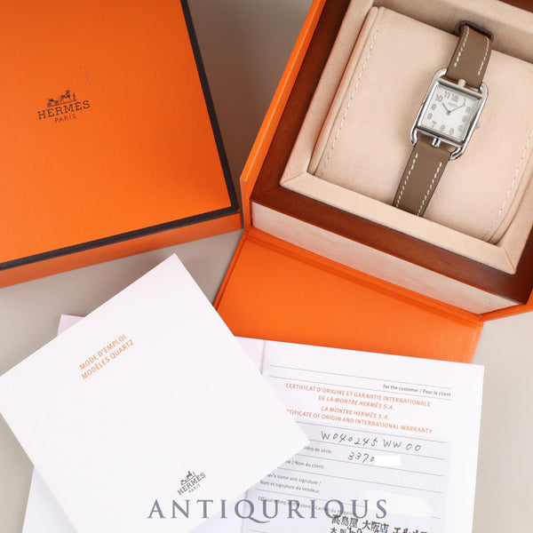 Hermès Cape Cod CC1.210a Quartz Caliber 976.001 Stainless Steel Watch with Genuine Leather Strap and Genuine Stainless Steel Buckle, Silver Dial, Booklet, Box, Warranty Card (2019) Overhauled