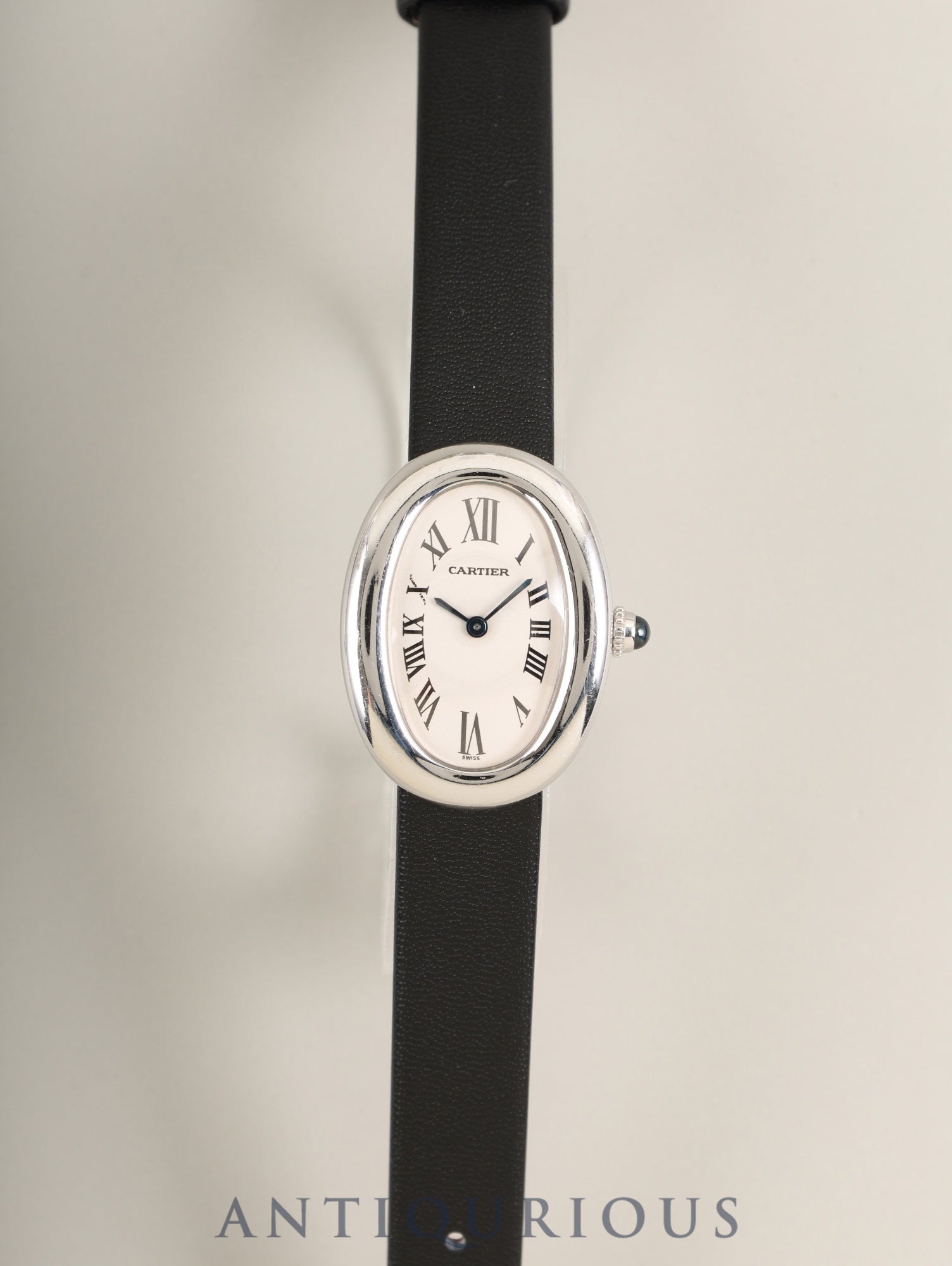 カルティエ ベニュワール SM W1516856 / 1955 クォーツ Cal.057 750WG 革 純正ピンバックル（750WG）ホワイトローマン文字盤（SWISS表記）箱 オーバーホール済み