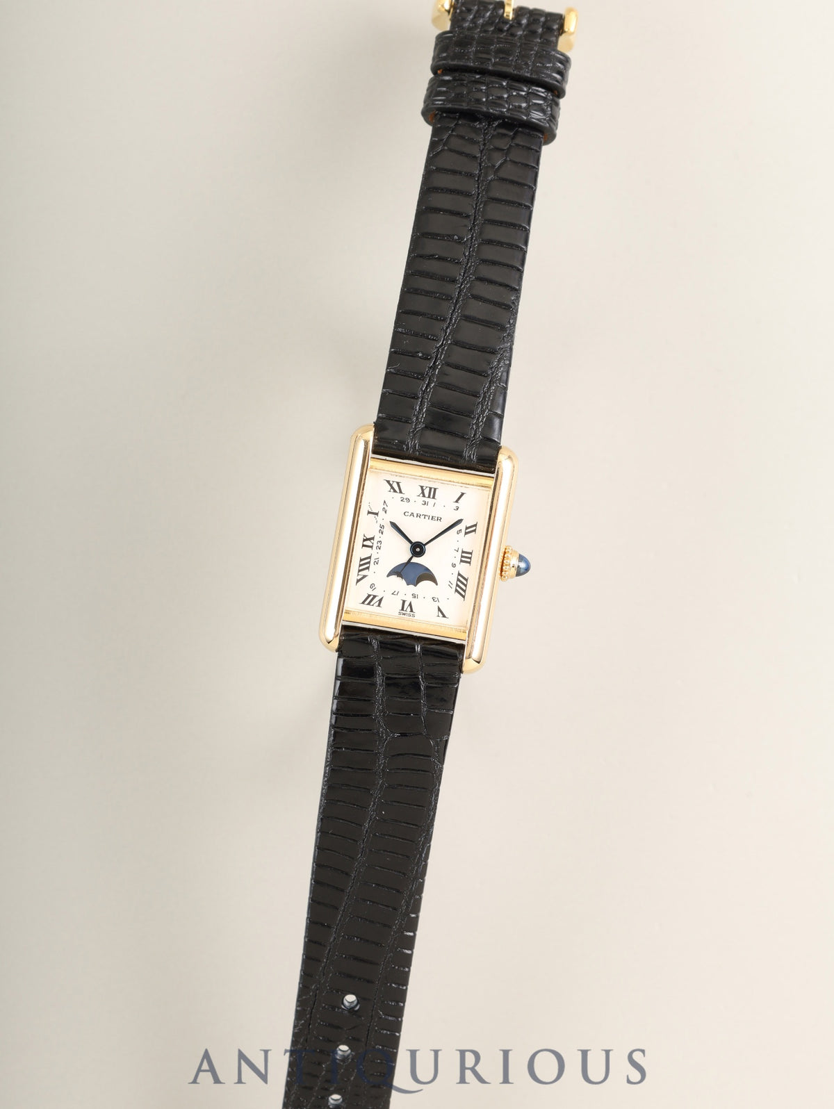 カルティエ タンクルイカルティエ MM ムーンフェイズ W1500851/8190 クォーツ 18K 革 純正ピンバックル（GP）アイボリーローマン文字盤（SWISS表記）カルティエブティックにてコンプリートサービス済み