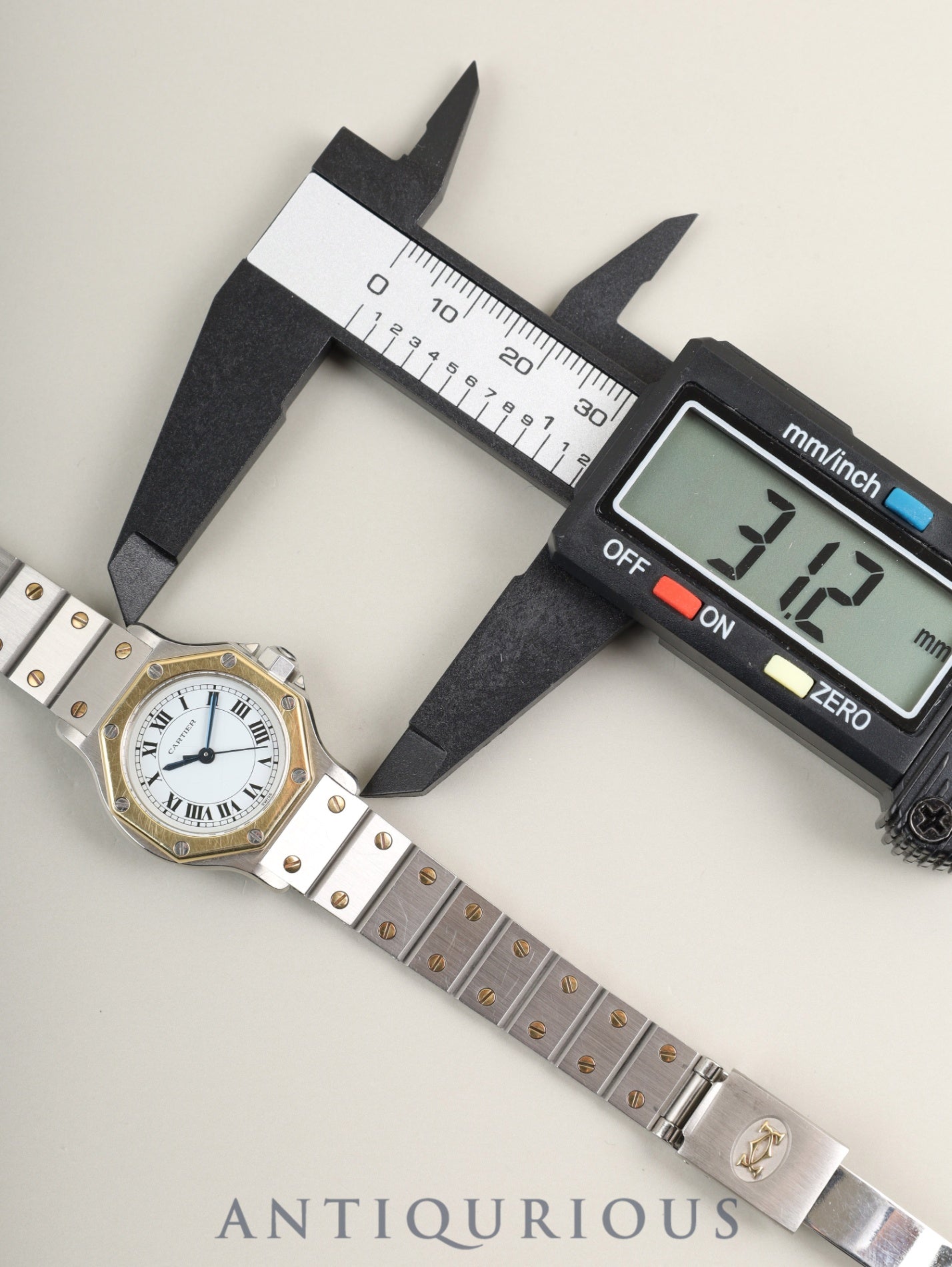 カルティエ サントス オクタゴン SM 0907 自動巻き Cal.2670 SS/YG SS/YG ホワイトローマン文字盤 箱 冊子 オーバーホール済み