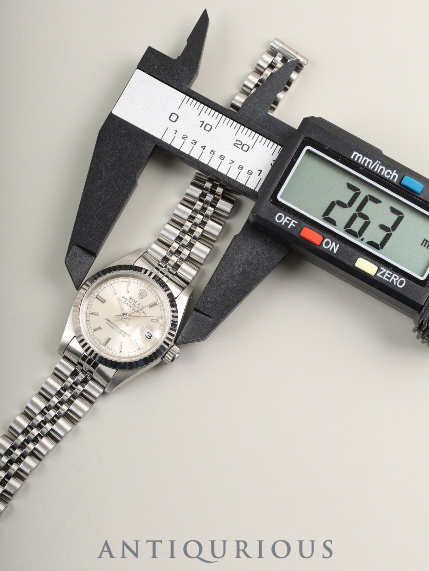 ロレックス デイトジャスト レディ 69174 自動巻き Cal.2135 SS/WG SS シルバー文字盤 箱 冊子 保証書（1989年）オーバーホール済み