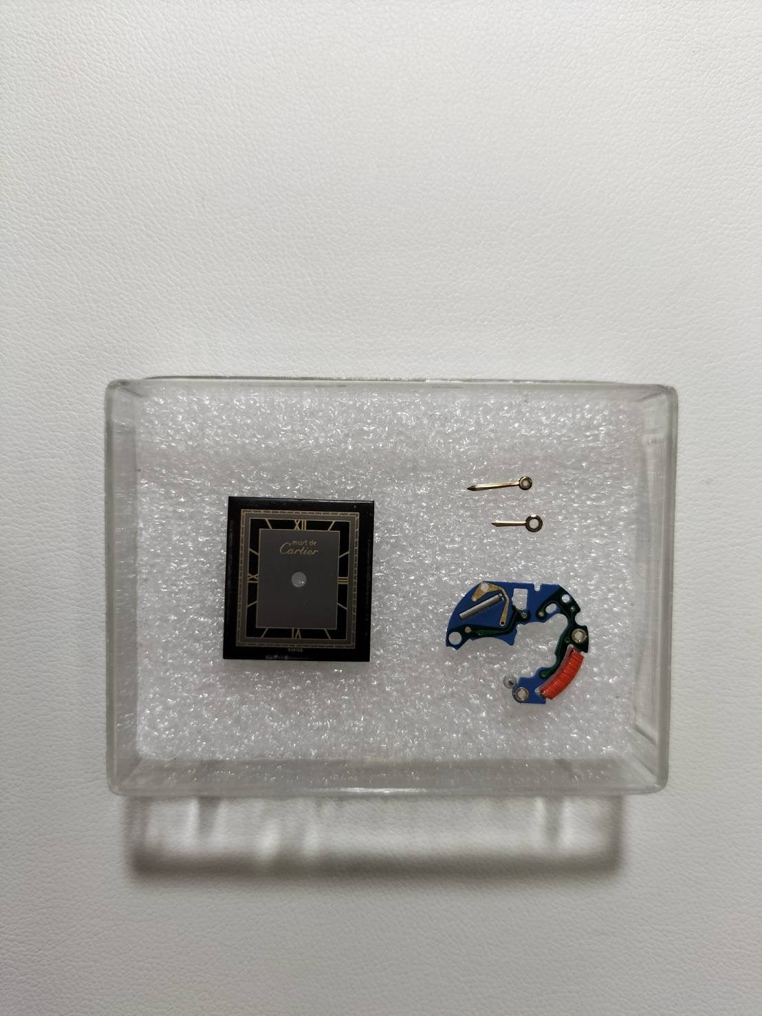 カルティエ マストタンク SM 3 66001 クォーツ SV925 革 純正ピンバックル グレー飛びローマン文字盤（SWISS表記） 冊子 保証書（1984年）修理保証書（2000年）新品仕上げ済み  オーバーホール済み