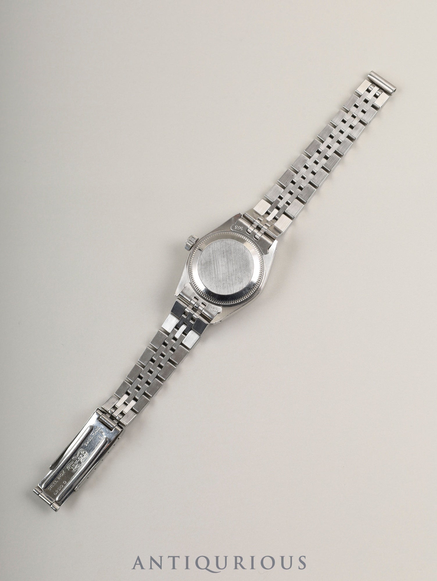 ロレックス デイトジャスト 69174 レディ 自動巻き  Cal.2135 SS/WG SS シルバー文字盤 N番（1991年） オーバーホール済み