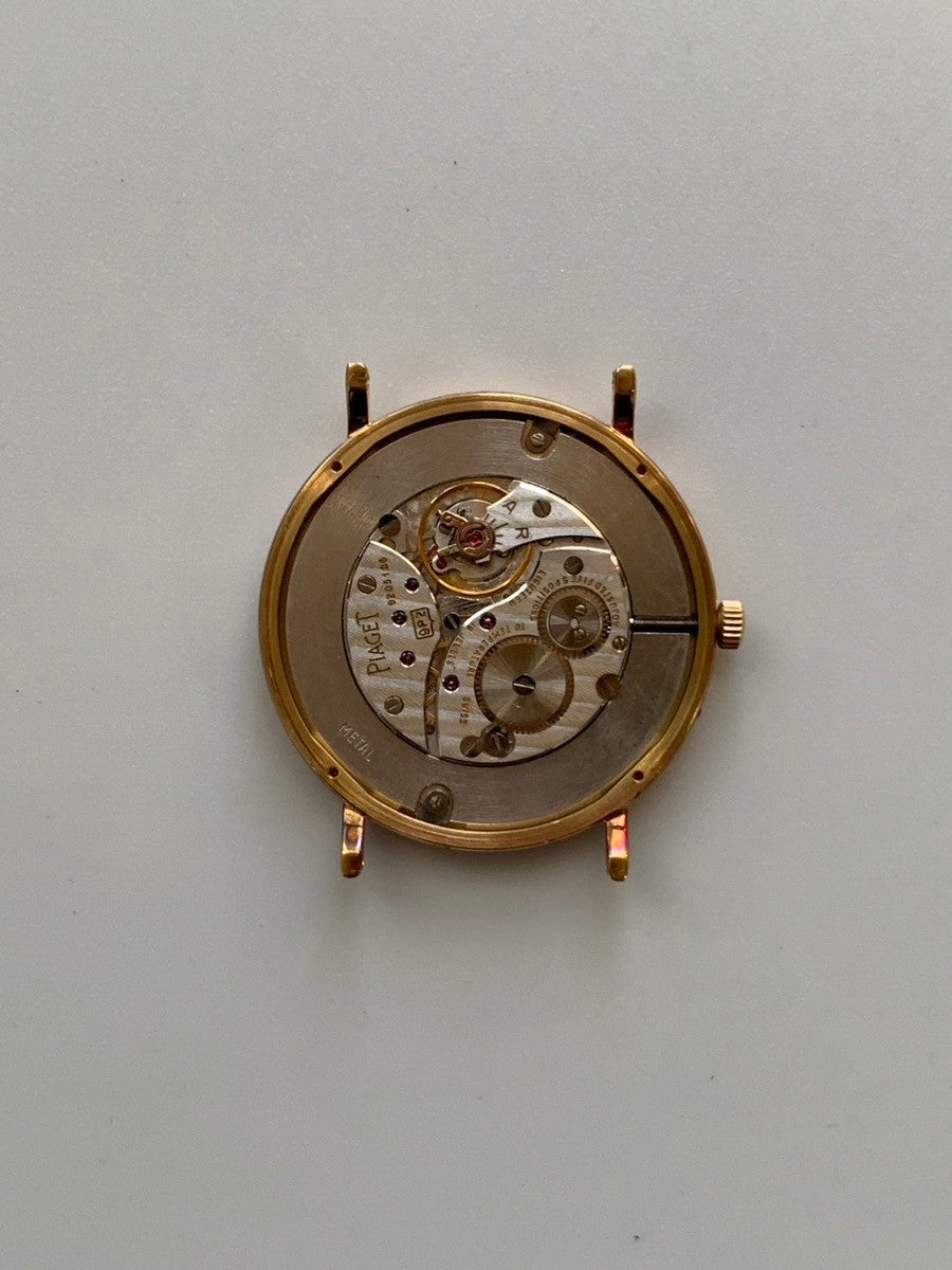 ピアジェ ラウンド 9035N 手巻き Cal.9P2 750 革 純正尾錠（GP） ホワイト文字盤 32mm 保証書 オーバーホール済み