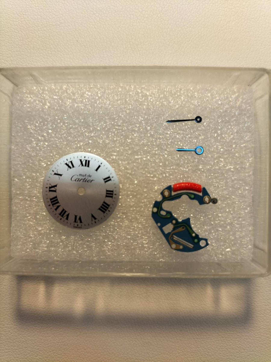 カルティエ マストトリニティ W1010644 / 2735 クォーツ Cal.157.06 SV925 革 純正Dバックル（GP） シルバーローマン文字盤 箱 冊子 保証書（1998年）オーバーホール済み