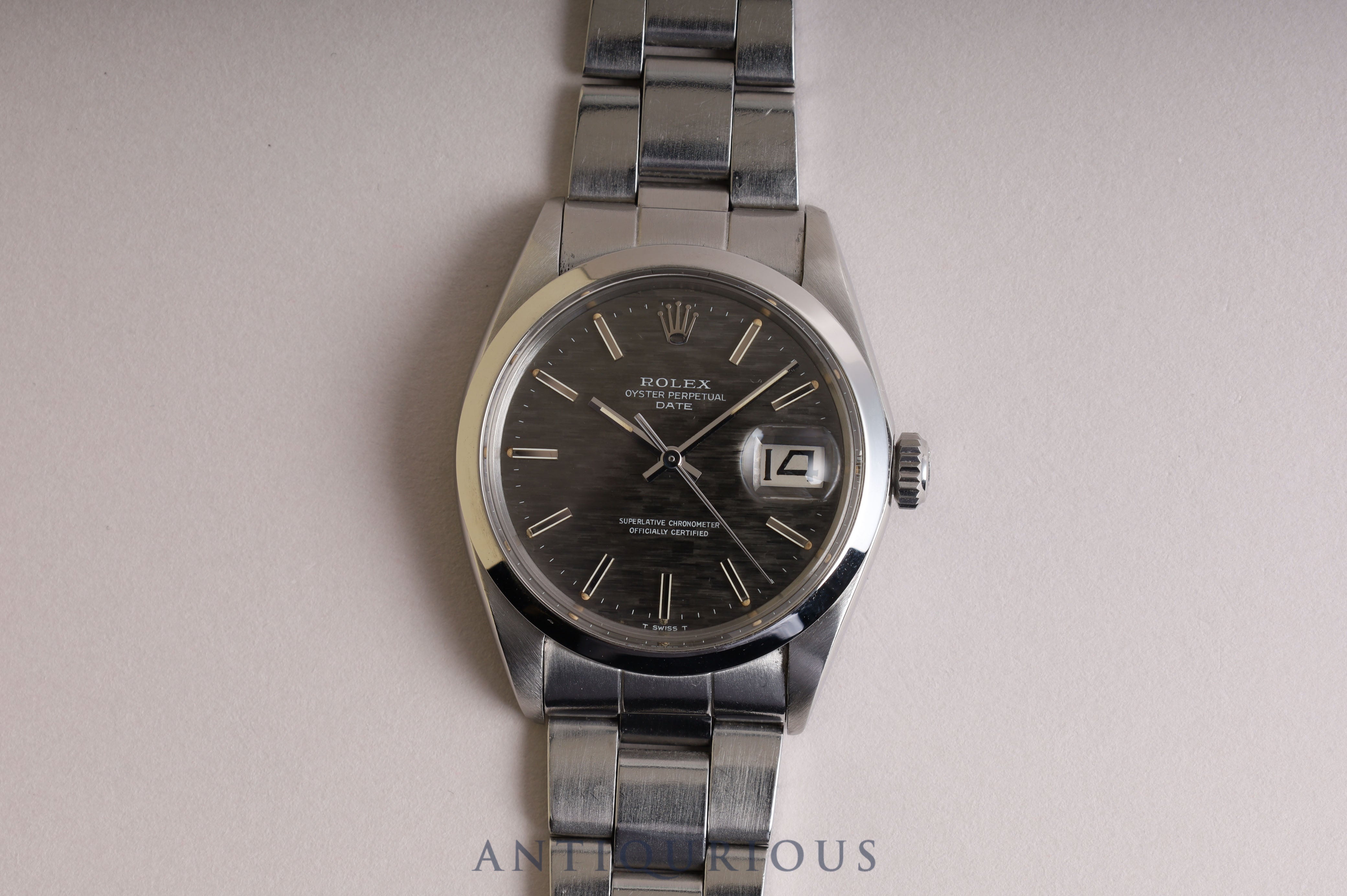 ROLEX Oyster Perpetual Date 1500