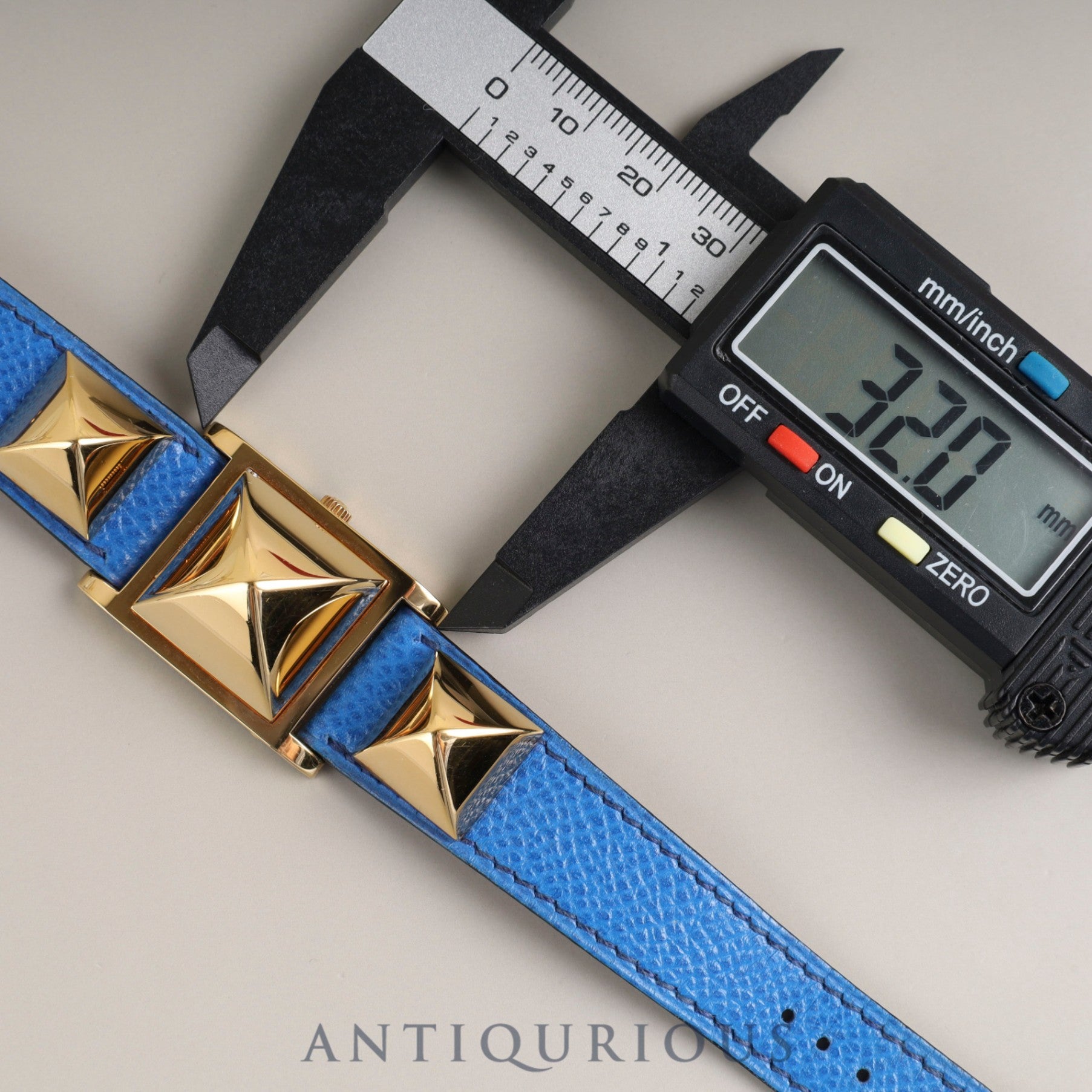 Hermès Medor 11.01 Quartz Cal. 976.001 GP Genuine Leather Strap (◯V Stamp: 1992) Genuine Buckle (GP) White Dial Overhauled