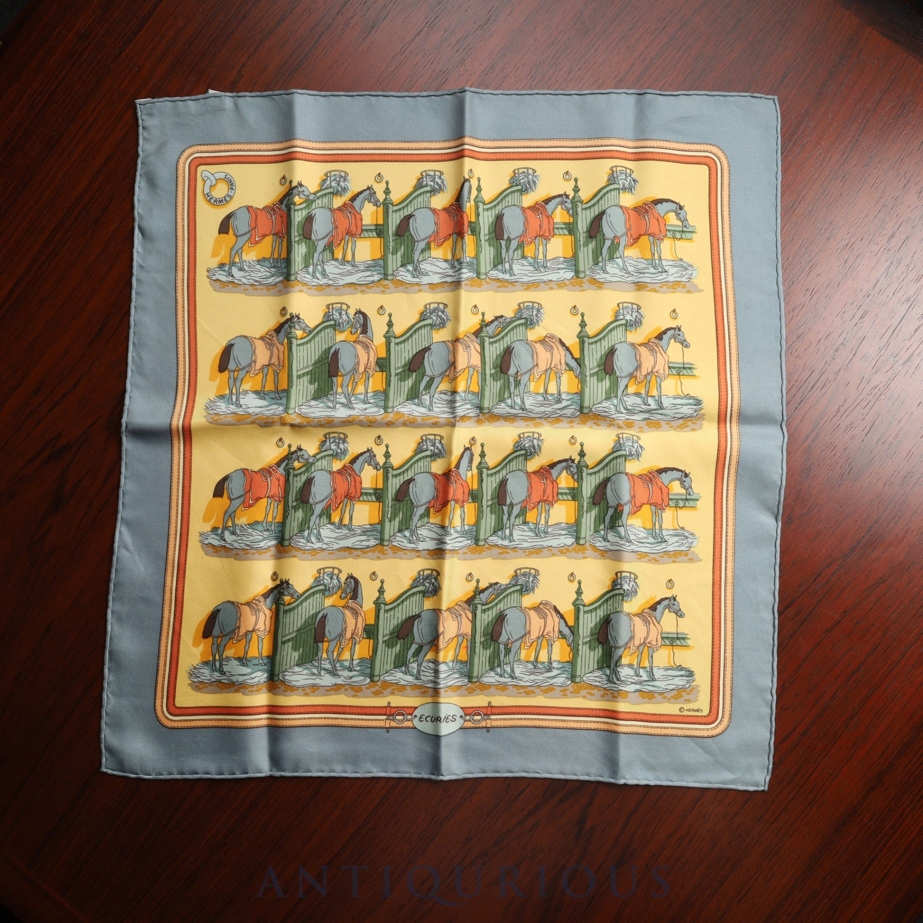 エルメス スカーフ  カレ45 厩舎 SILK100%