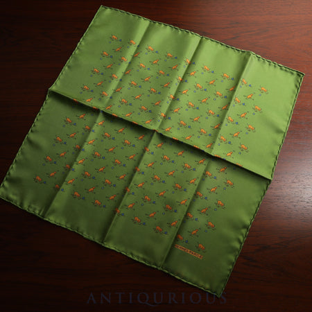 エルメス スカーフ カレ45 総柄 犬 グリーン SILK100%