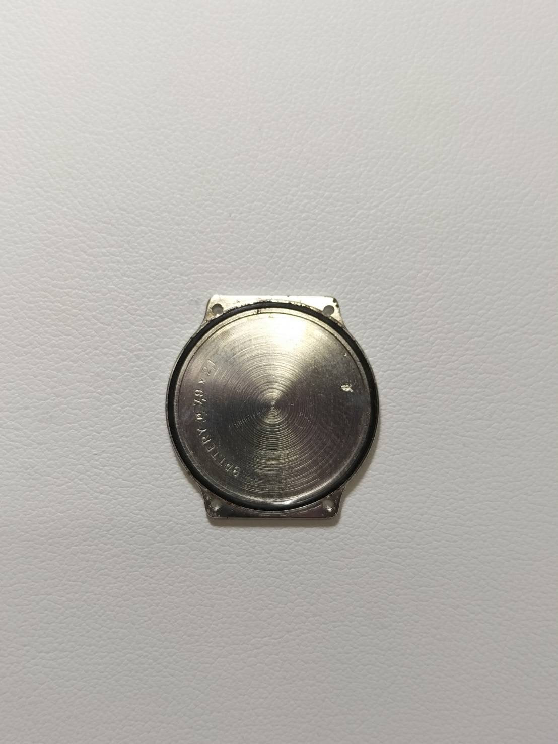 カルティエ サントス オクタゴン SM W2001683/187903 クォーツ Cal.687 SS/YG SS/YG アイボリーローマン文字盤（SWISS表記）箱 冊子 保証書（1992年 / 個人名記載あり） オーバーホール済み