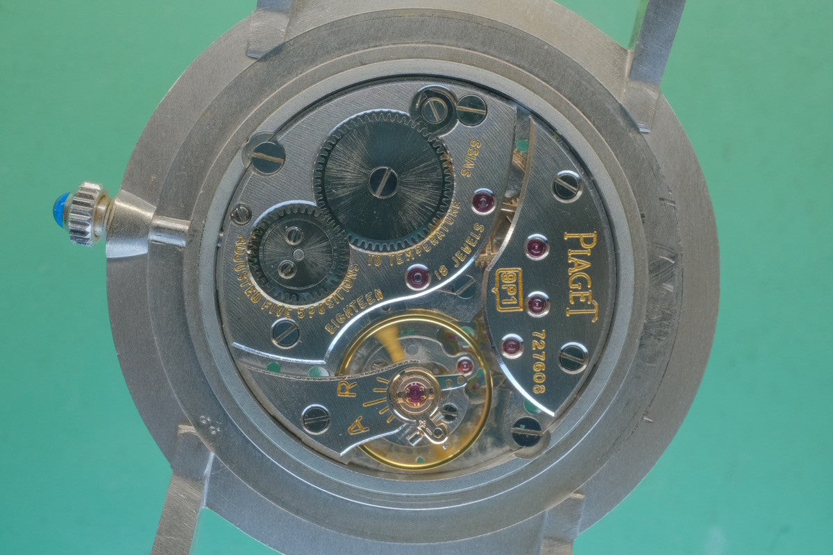 ピアジェ ラウンド 903 手巻き Cal.9P1 750 革 純正尾錠（750）ホワイトローマン文字盤 純正ベルト オーバーホール済み