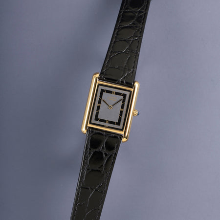 カルティエ マストタンク LM 681006 クォーツ Cal.81 SV925 革 純正尾錠（GP）グレー飛びローマン文字盤（SWISS表記）オーバーホール済み