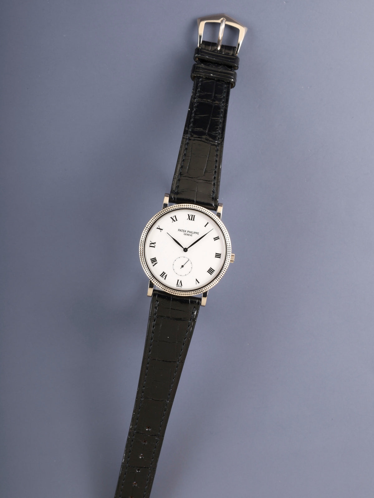 パテック・フィリップ カラトラバ 3919G-001 手巻き Cal.215 750WG 純正革ベルト 純正ピンバックル（750WG）ホワイトローマン文字盤 保証書（2004年）箱 ケース タグ 冊子 オーバーホール済み