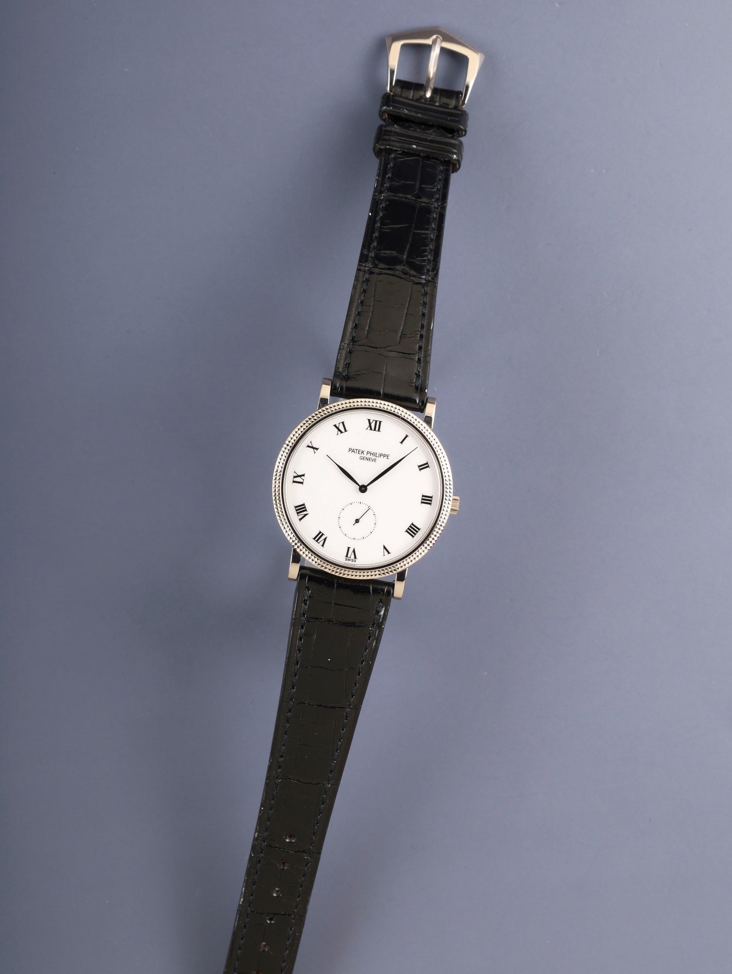 パテック・フィリップ カラトラバ 3919G-001 手巻き Cal.215 750WG 純正革ベルト 純正ピンバックル（750WG）ホワイトローマン文字盤 保証書（2004年）箱 ケース タグ 冊子 オーバーホール済み