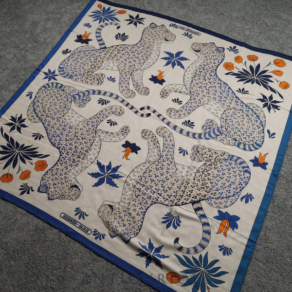 エルメス カレ ジェアン レオパード カシミア70%/SILK30% 箱
