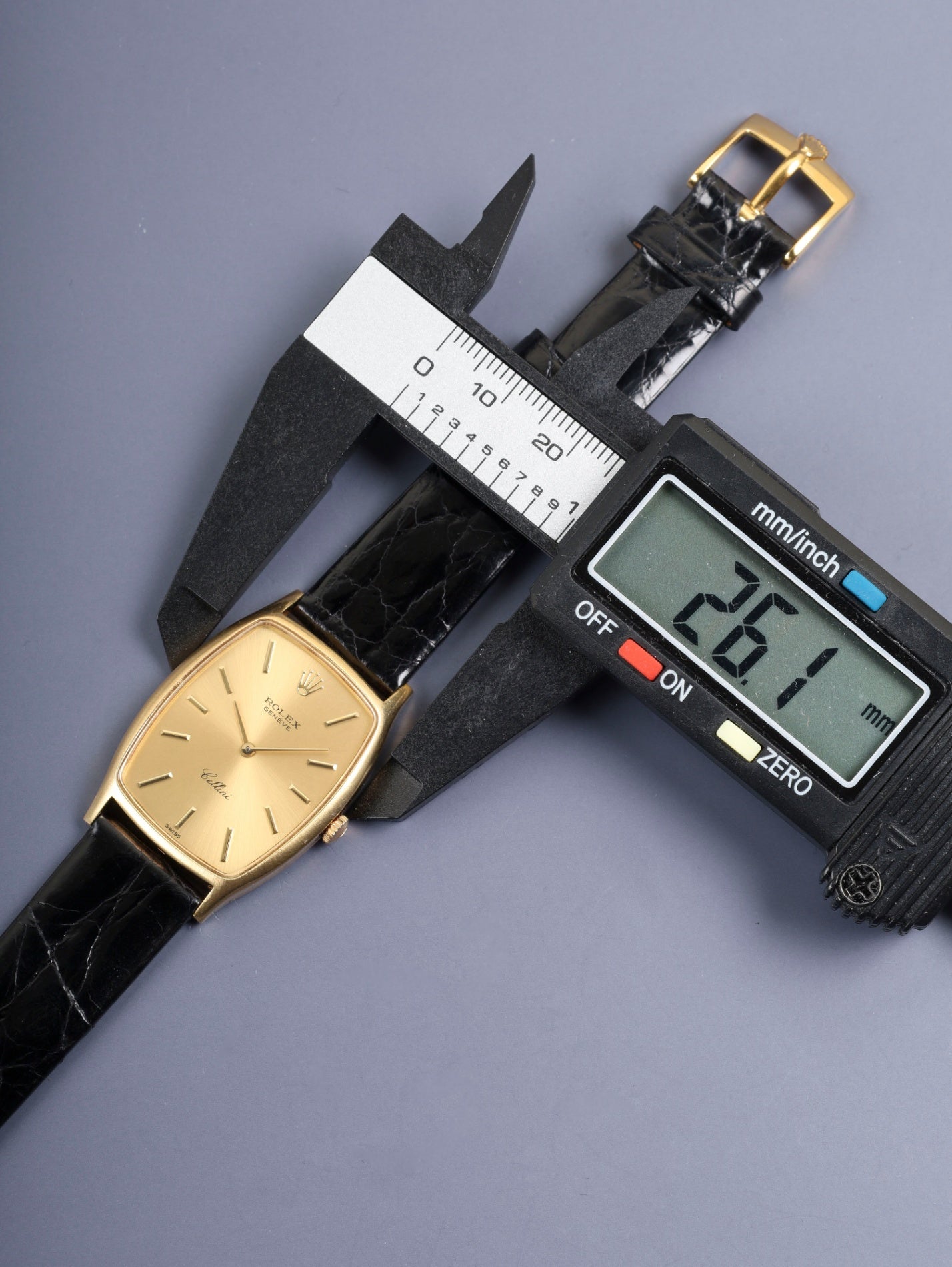 ロレックス チェリーニ 3807/8 手巻き Cal.1600 750YG 革 純正ピンバックル（GP）シャンパン文字盤（SWISS表記） 39番台（1973年）国際サービス保証書（2015年）メーカー修理明細書（2015年 / 個人名記載あり）オーバーホール済み