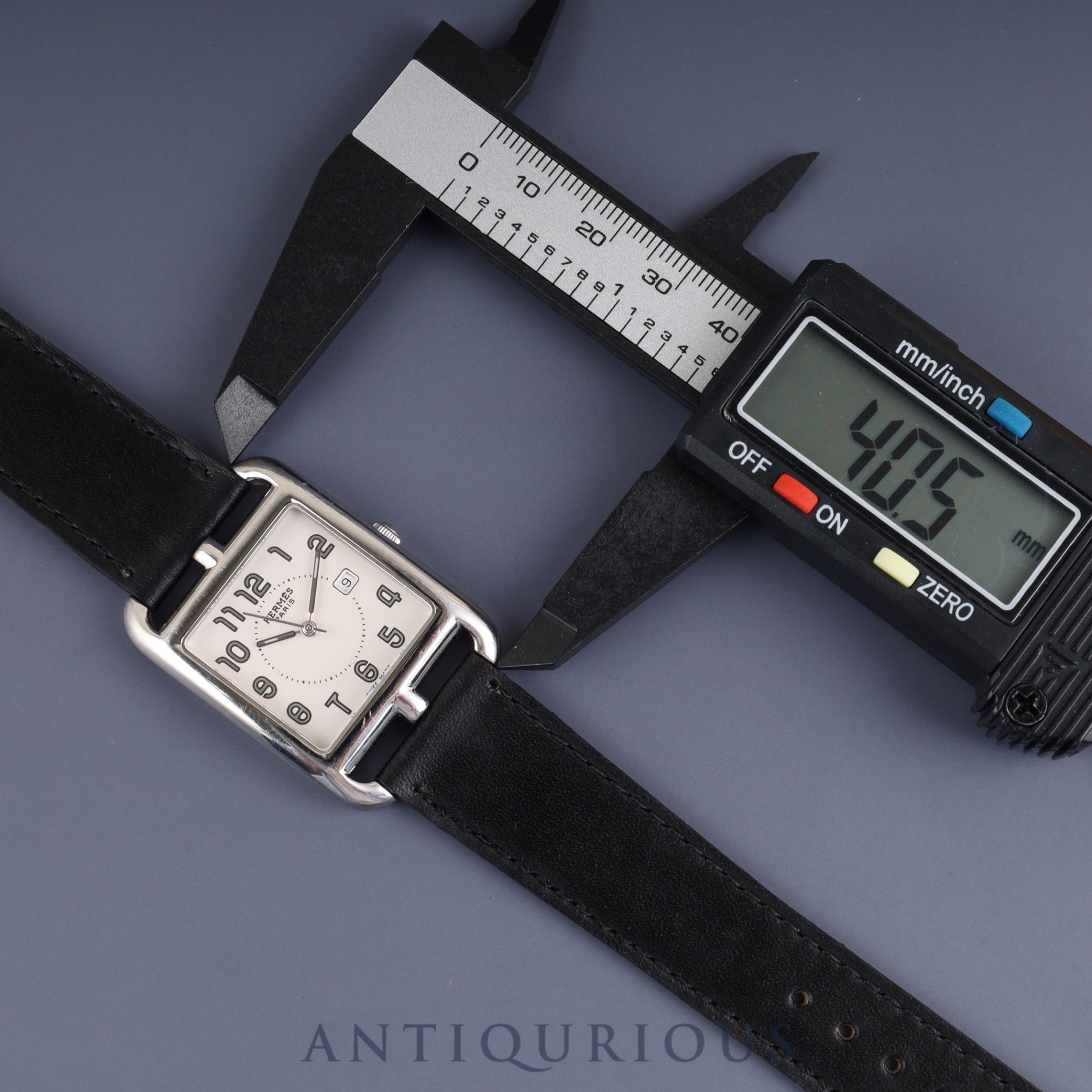 Hermès Cape Cod CC2.710 Quartz Movement, Stainless Steel Leather, Genuine Buckle (Stainless Steel), Silver Dial, Box, Booklet, Warranty Card (2010), Overhauled