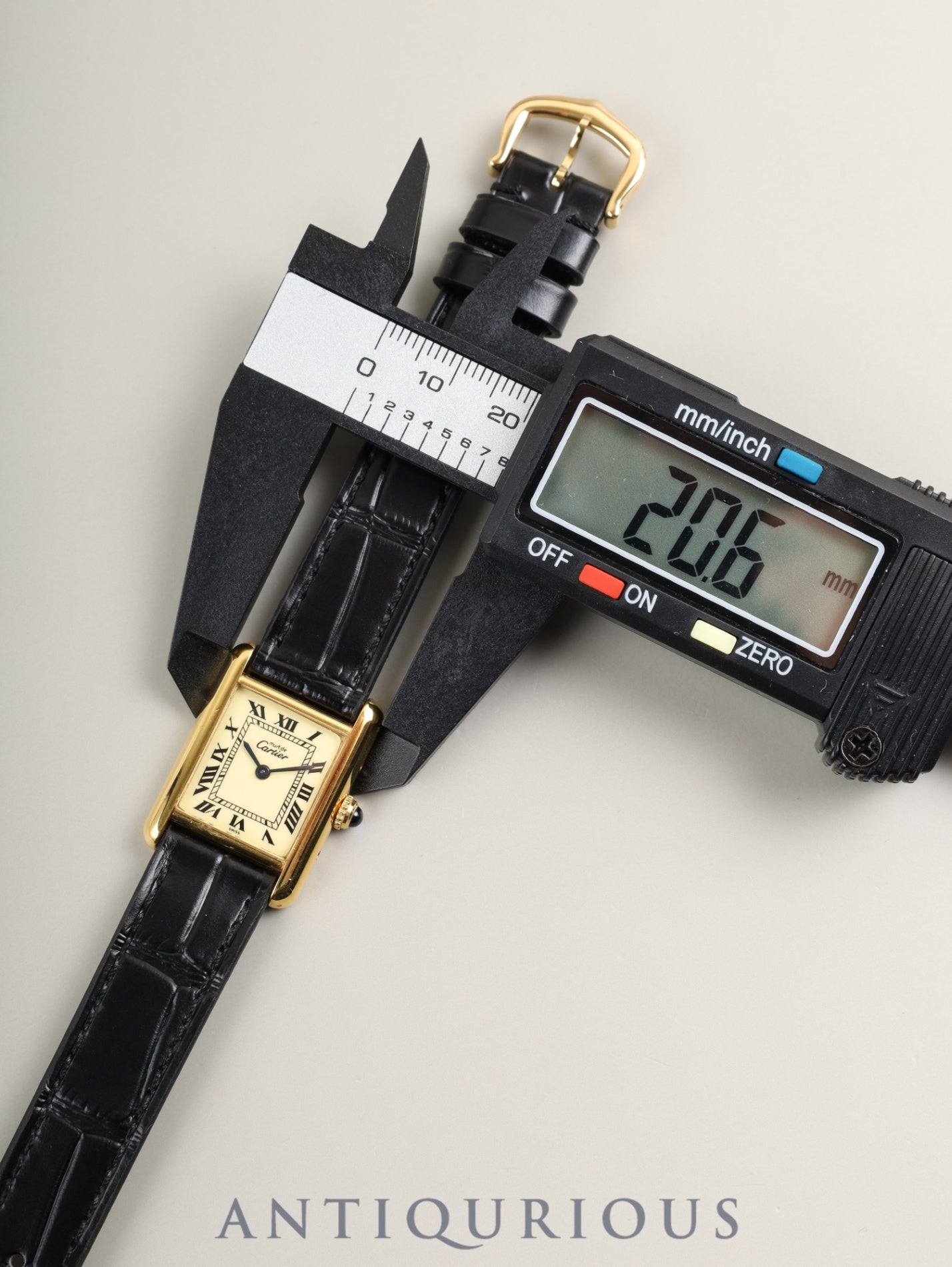 Cartier Must Tank SM W1003153 / 1613 Quartz Caliber 057 SV925 Leather Strap with Genuine GP Buckle Ivory Roman Dial (SWISS Marking) Circa 1982-1995 Overhauled