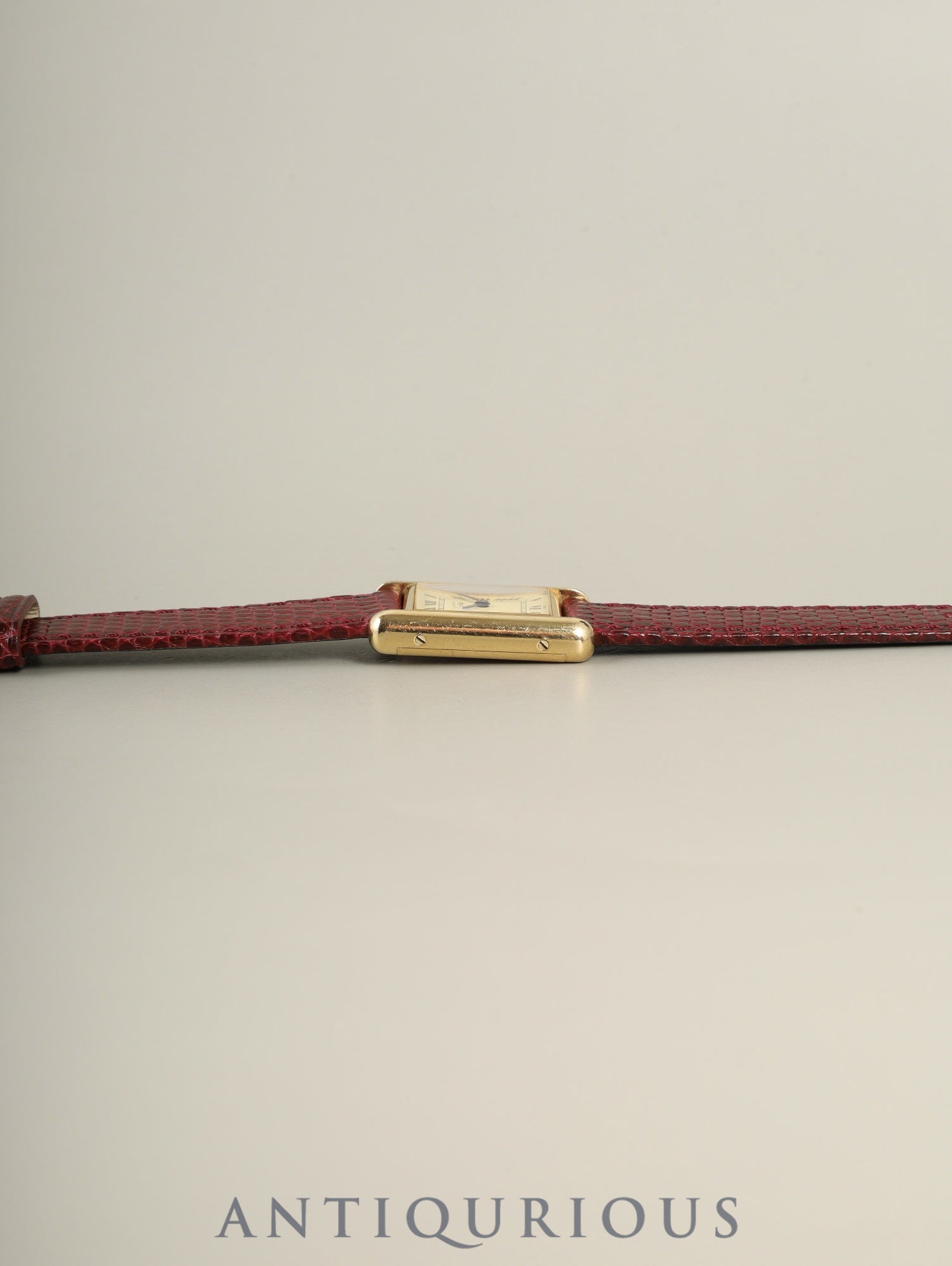カルティエ マストタンク SM 3 手巻き Cal.78-1 SV925 革 純正ピンバックル（GP）アイボリーローマン文字盤（SWISS表記 ）純正レザーベルト付き オーバーホール済み