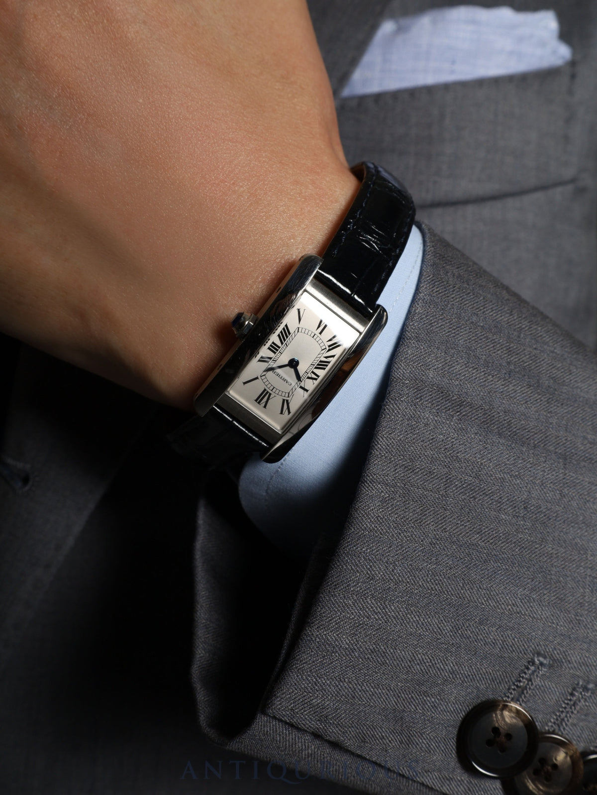 Cartier Tank Américaine SM WSTA0016 / 4274 Quartz Cal.- SS Original leather strap (with signs of use) Original deployant buckle (SS) Silver Roman dial (SWISS MADE表記) Box Warranty card (2021) After-service completed at Cartier Boutique
