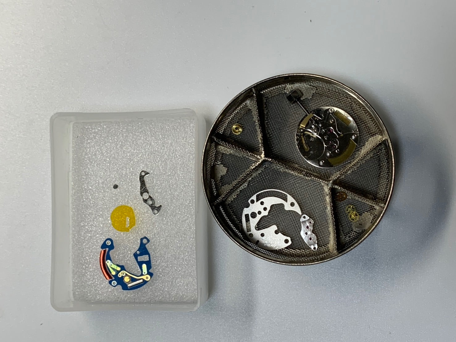 カルティエ サントス オクタゴン LM W2001583  / 187902 クォーツ Cal.67 SS/YG SS/YG アイボリーローマン文字盤（SWISS表記）オーバホール済み