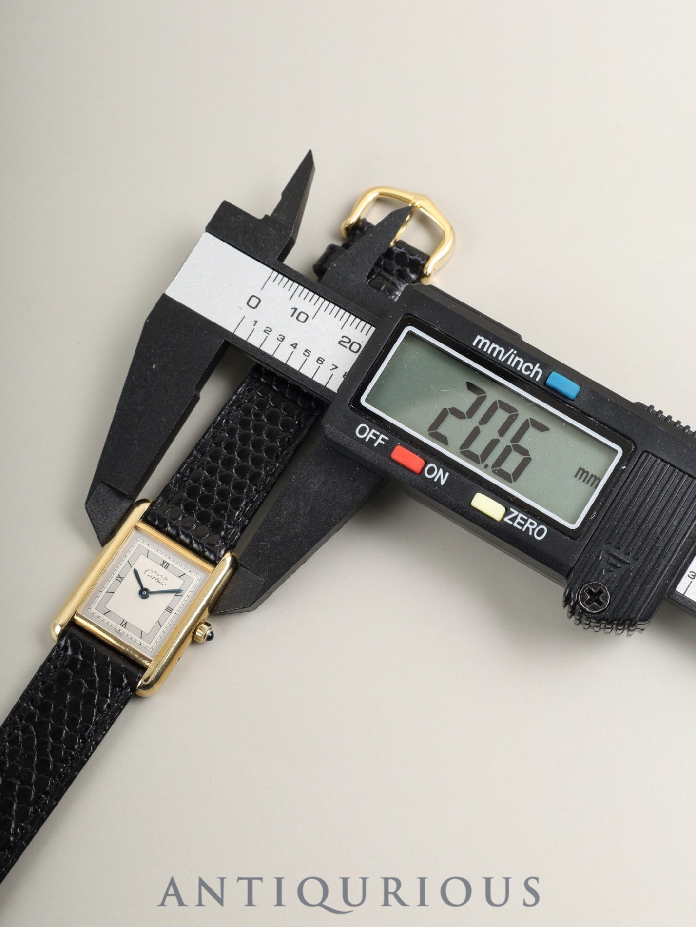 Cartier Must Tank SM 3 66001 Quartz Cal.66 SV925 Leather Original pin buckle (GP) Gray jumping Roman dial (SWISS表記) With original leather belt Overhauled
