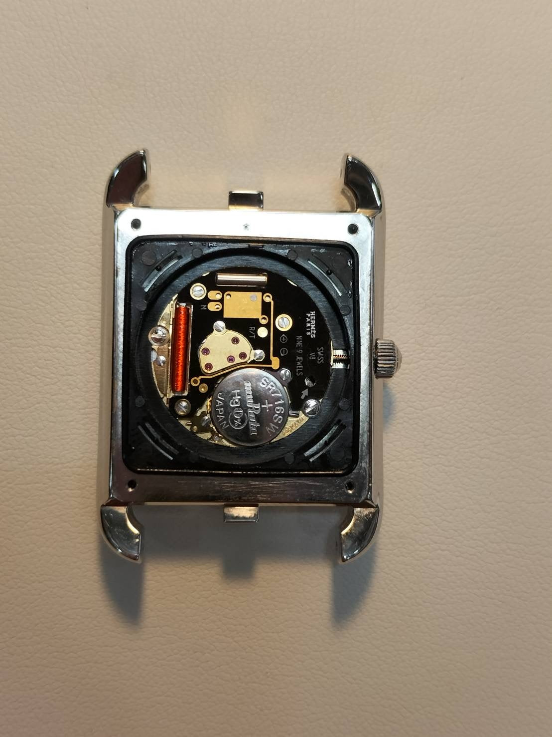 Hermès Cape Cod CC2.710 Quartz Movement, Stainless Steel Leather, Genuine Buckle (Stainless Steel), Silver Dial, Box, Booklet, Warranty Card (2010), Overhauled